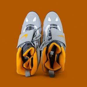 Nike Air Diamond Turf 2